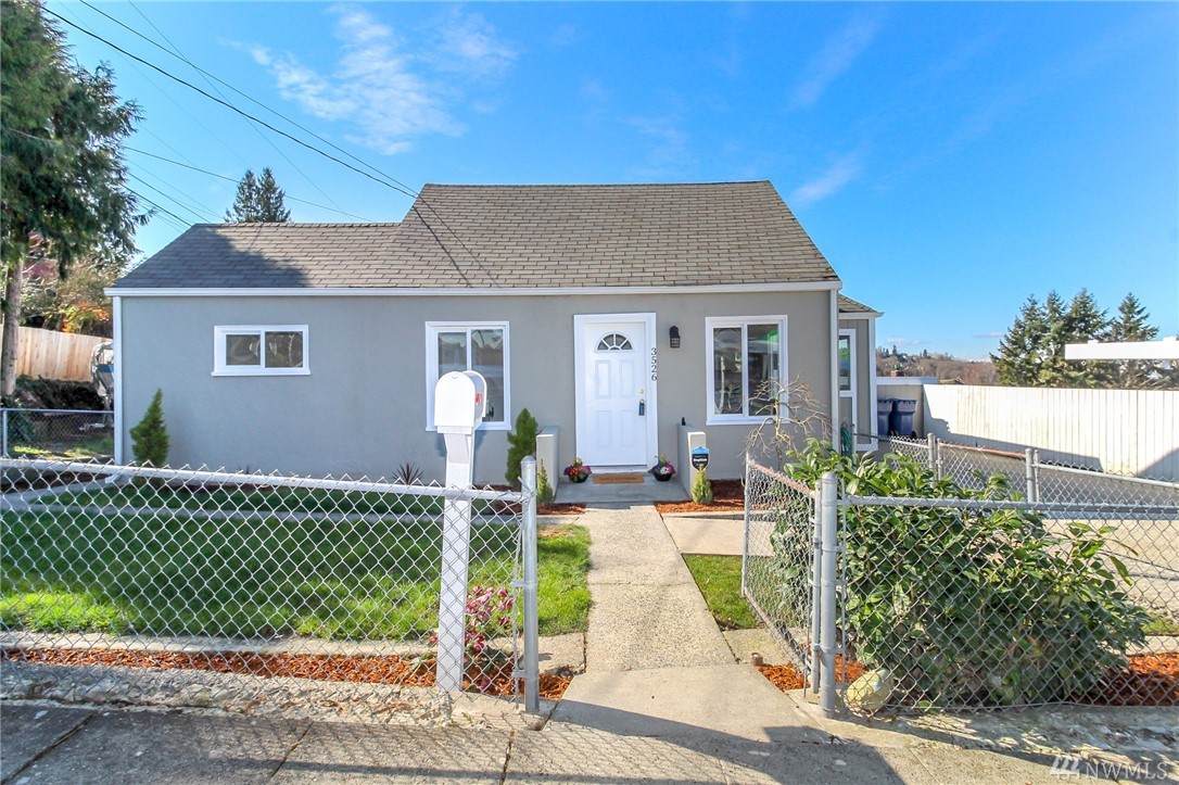 3526 Roosevelt Ave - Photo 1