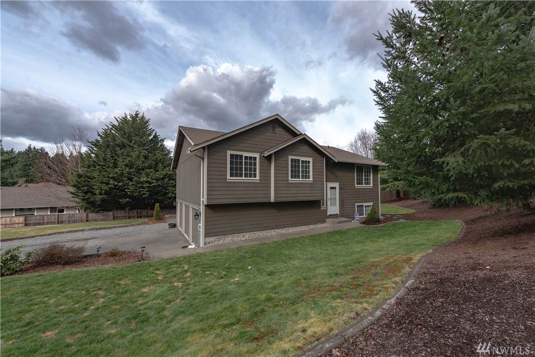 13117 79th Av Ct - Photo 1