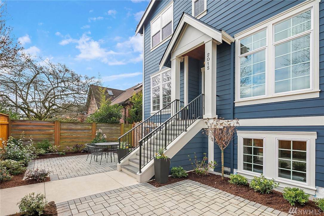 2015 Mcgilvra Blvd - Photo 1