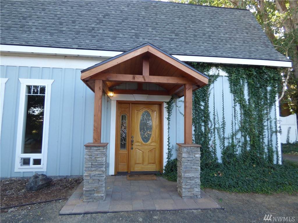 1781 Thorp Hwy - Photo 1