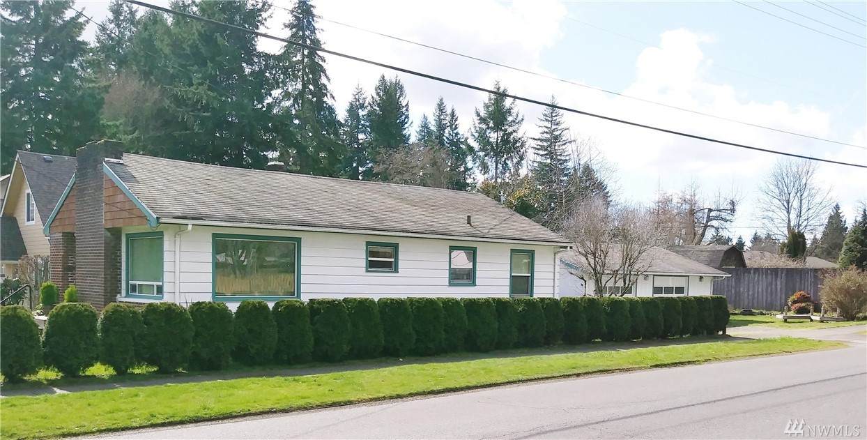 703 Sawyer St - Photo 1