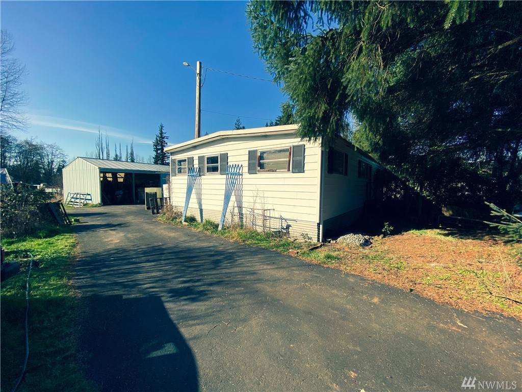 15902 91st Ave - Photo 1