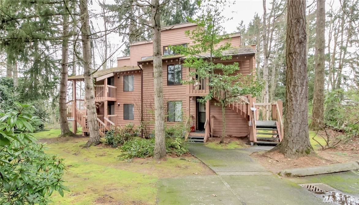 1842 285th Place - Photo 1