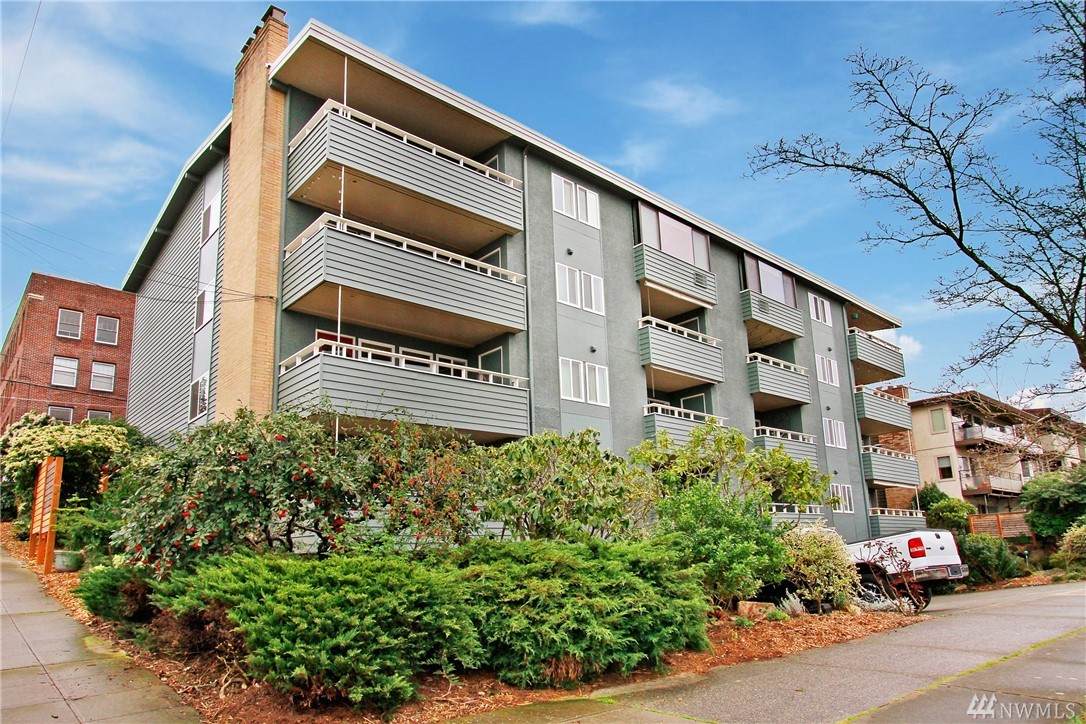 75 Lynn St - Photo 1