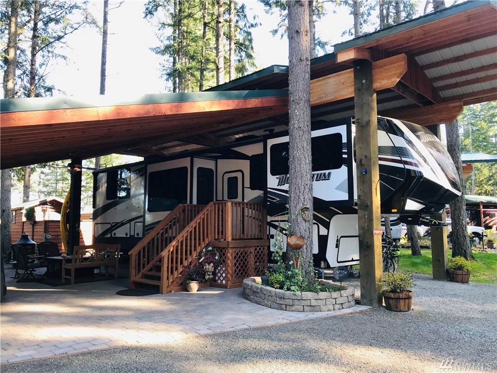 1546 Reservation Rd - Photo 1
