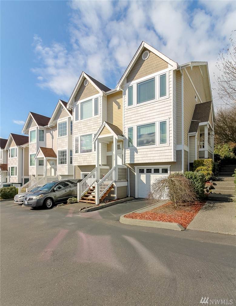 2916 Proctor St - Photo 1