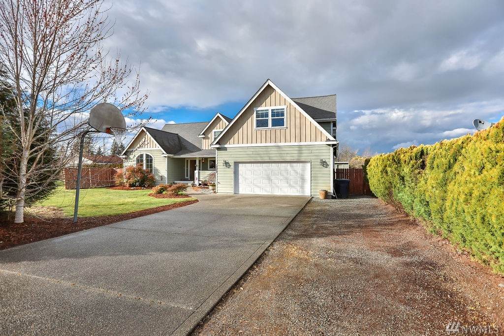 1355 Mchugh Ave - Photo 1