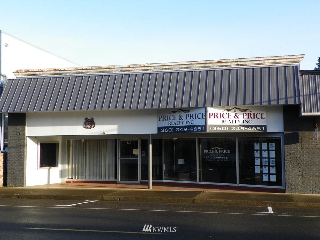 120 Pioneer Avenue - Photo 1