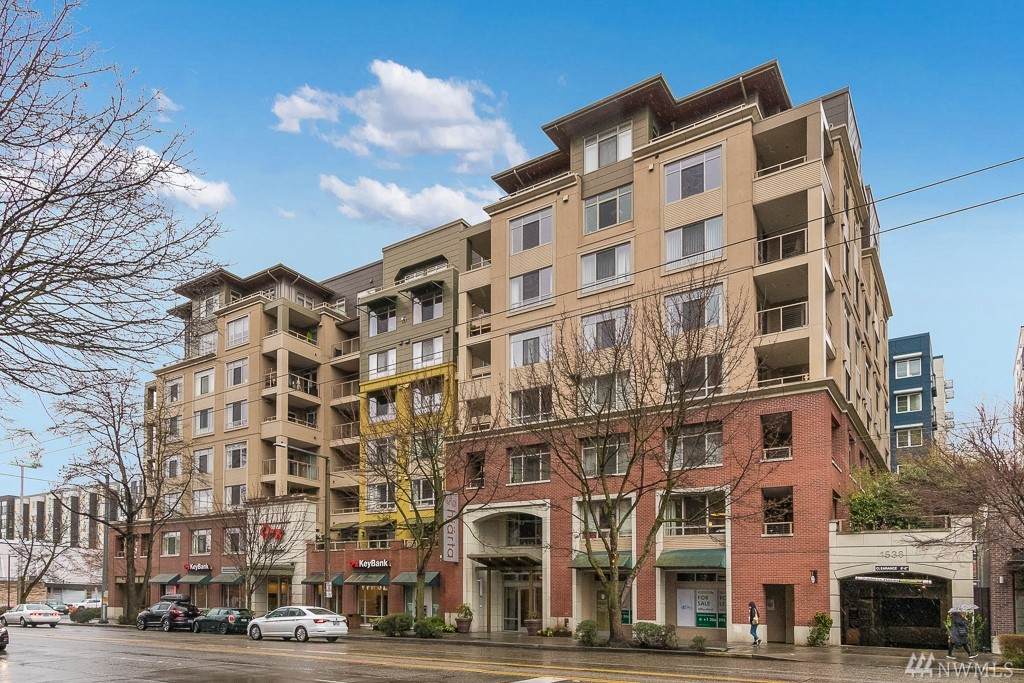 1530 Market St - Photo 1