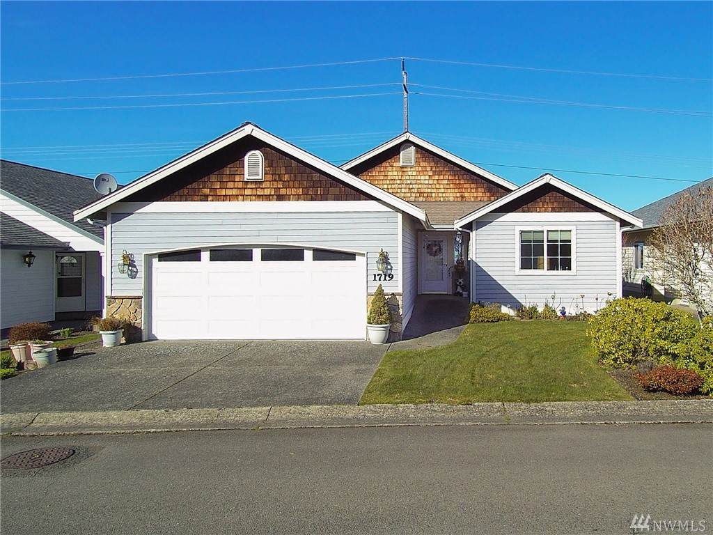1719 Lambert Lane - Photo 1 1719 Lambert Lane - Photo 1