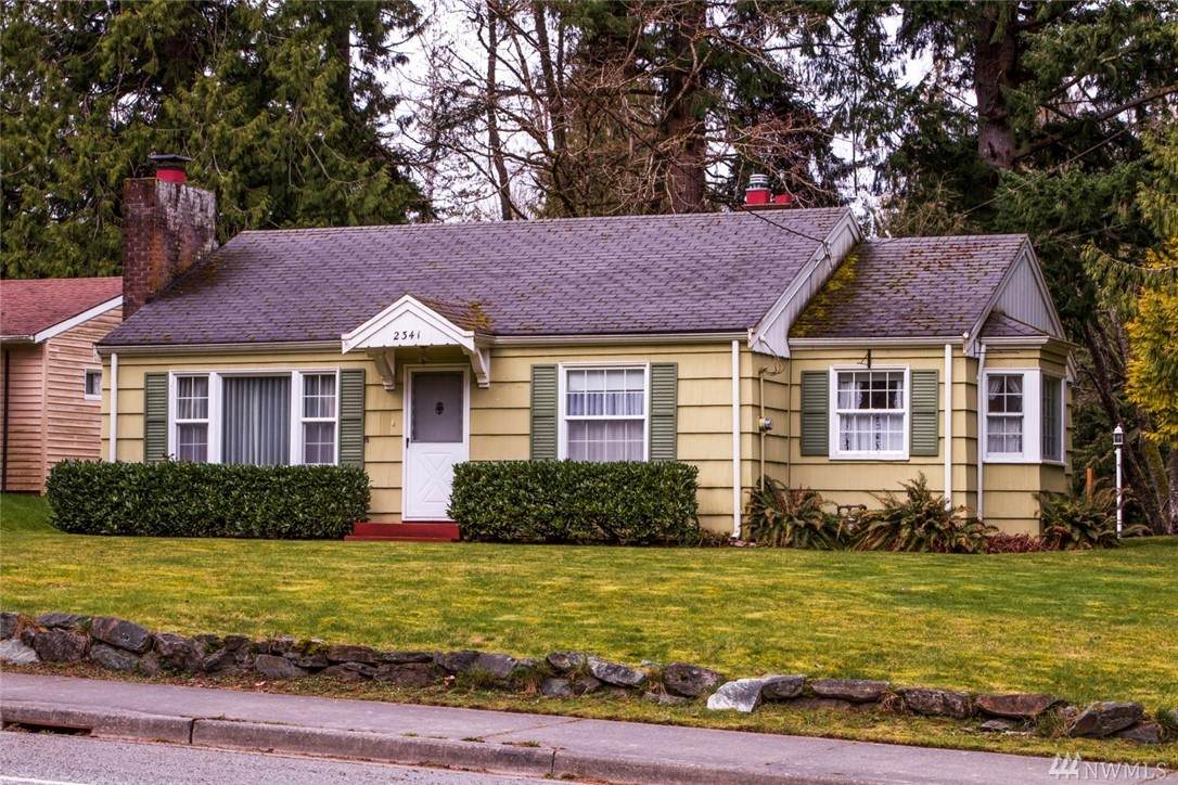 2341 Yew Street Rd - Photo 1