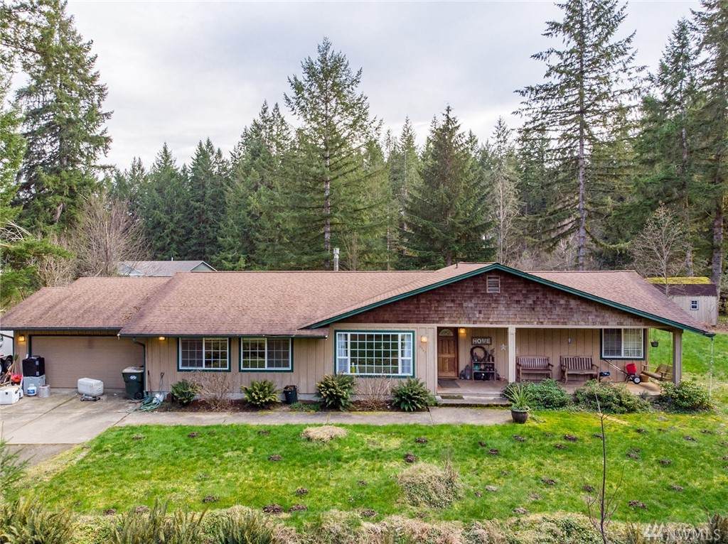 5947 95th Ave - Photo 1