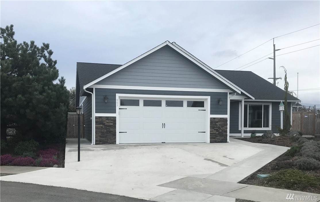 561 Elk Horn Lp - Photo 1