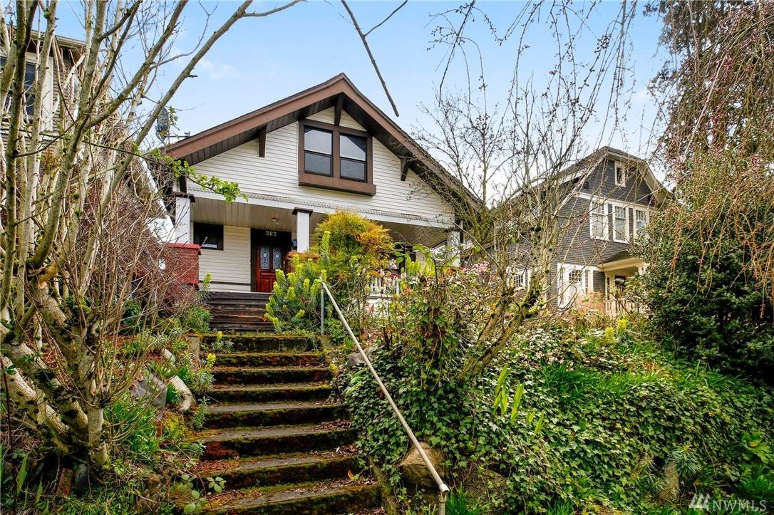 616 21st Ave - Photo 1