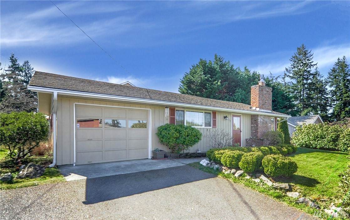 132 50th St - Photo 1