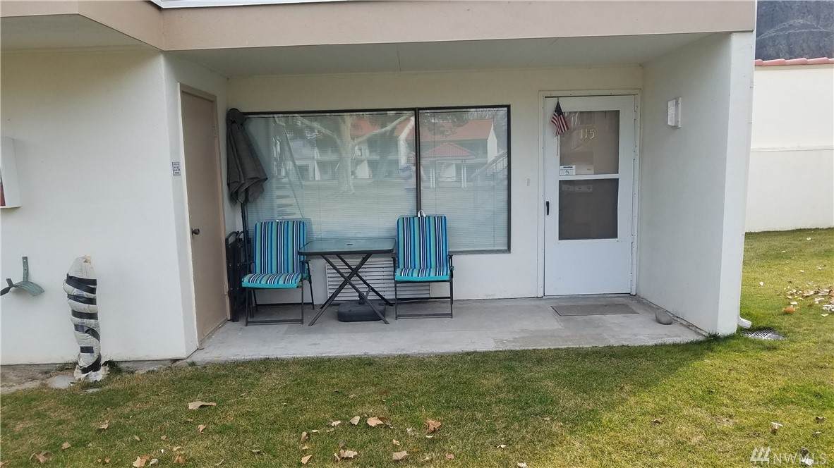 8903 Crescent Bar Road - Photo 1