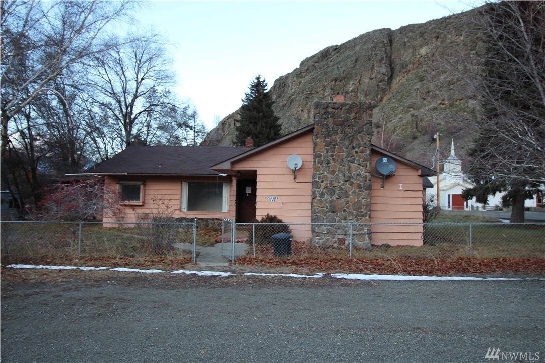 11 Palmer Ave - Photo 1