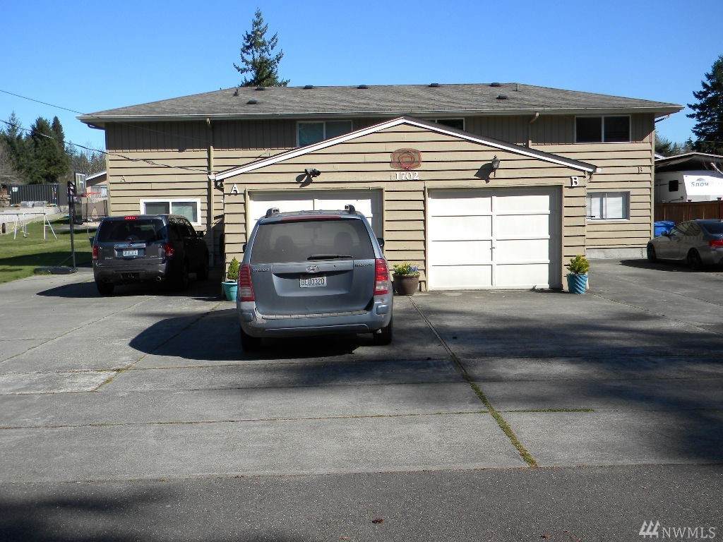 1702 16th Ave - Photo 1