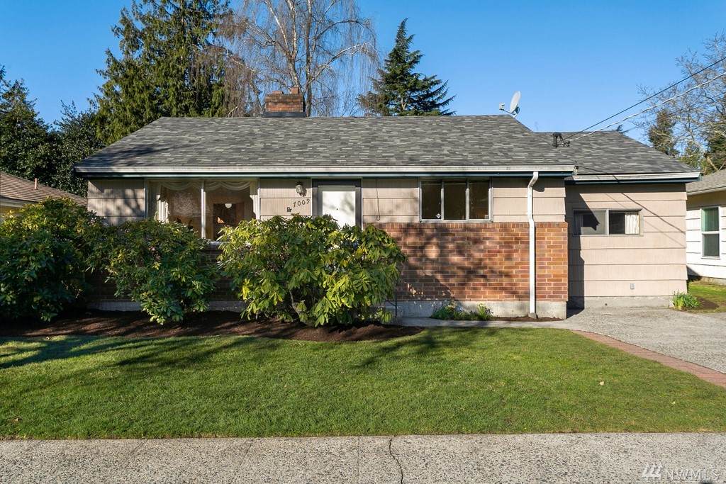 7009 25th Ave - Photo 1