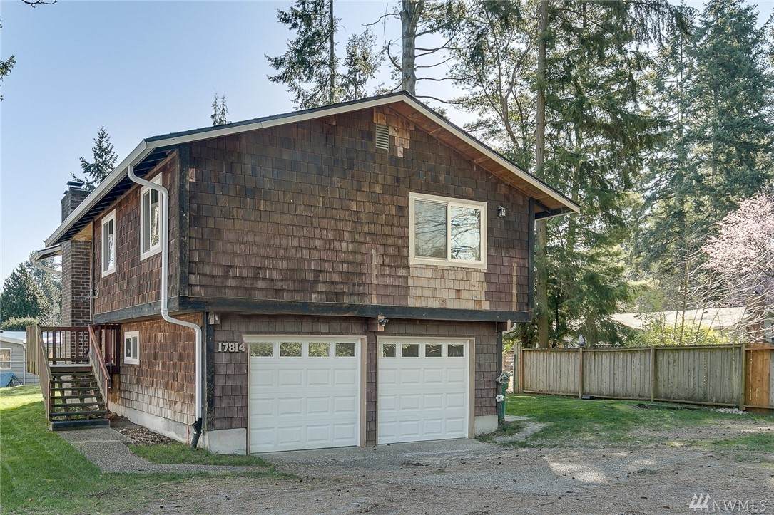 17814 8th Ave - Photo 1