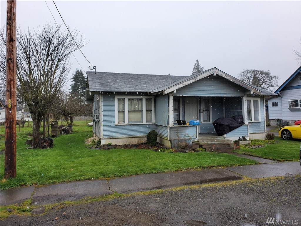 353 3rd St - Photo 1