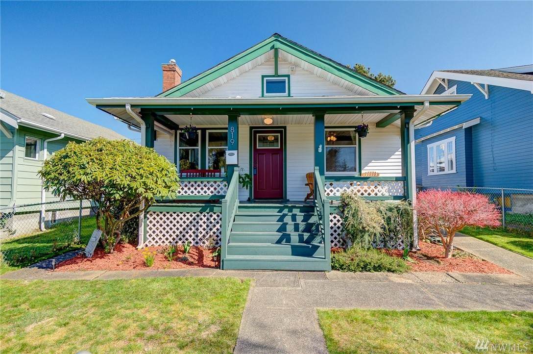 819 Anderson St - Photo 1