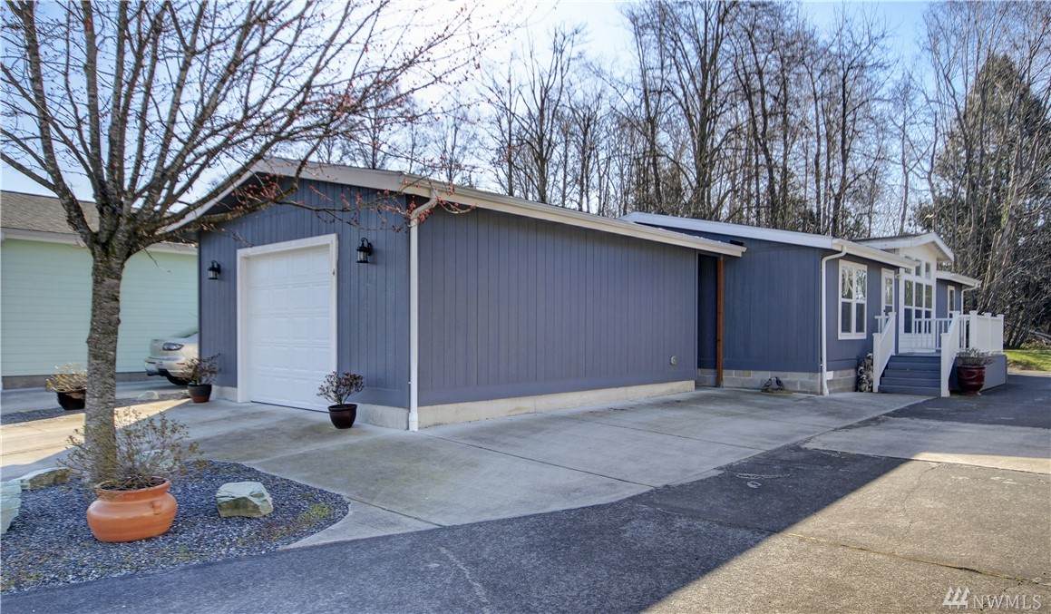 6350 Portal Wy - Photo 1