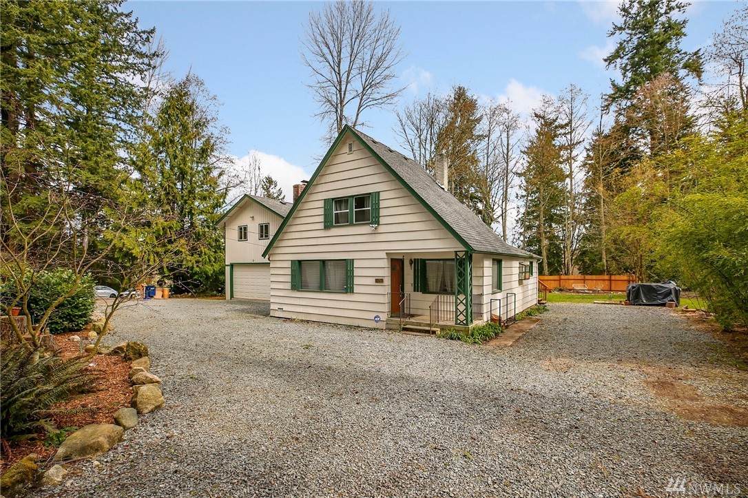 32634 Military Rd - Photo 1