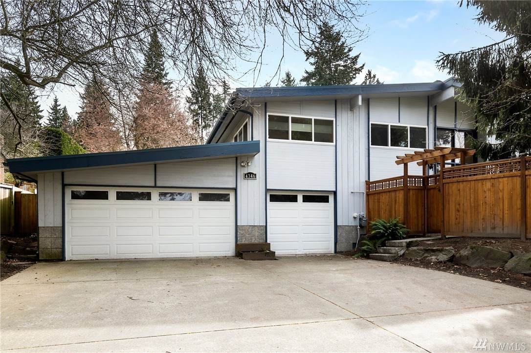 4346 Island Crest Wy - Photo 1