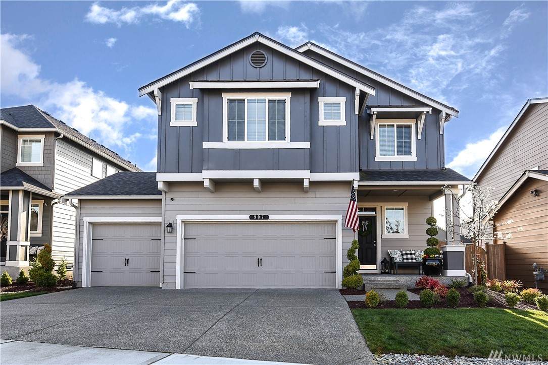 907 Louise Wise Ave - Photo 1