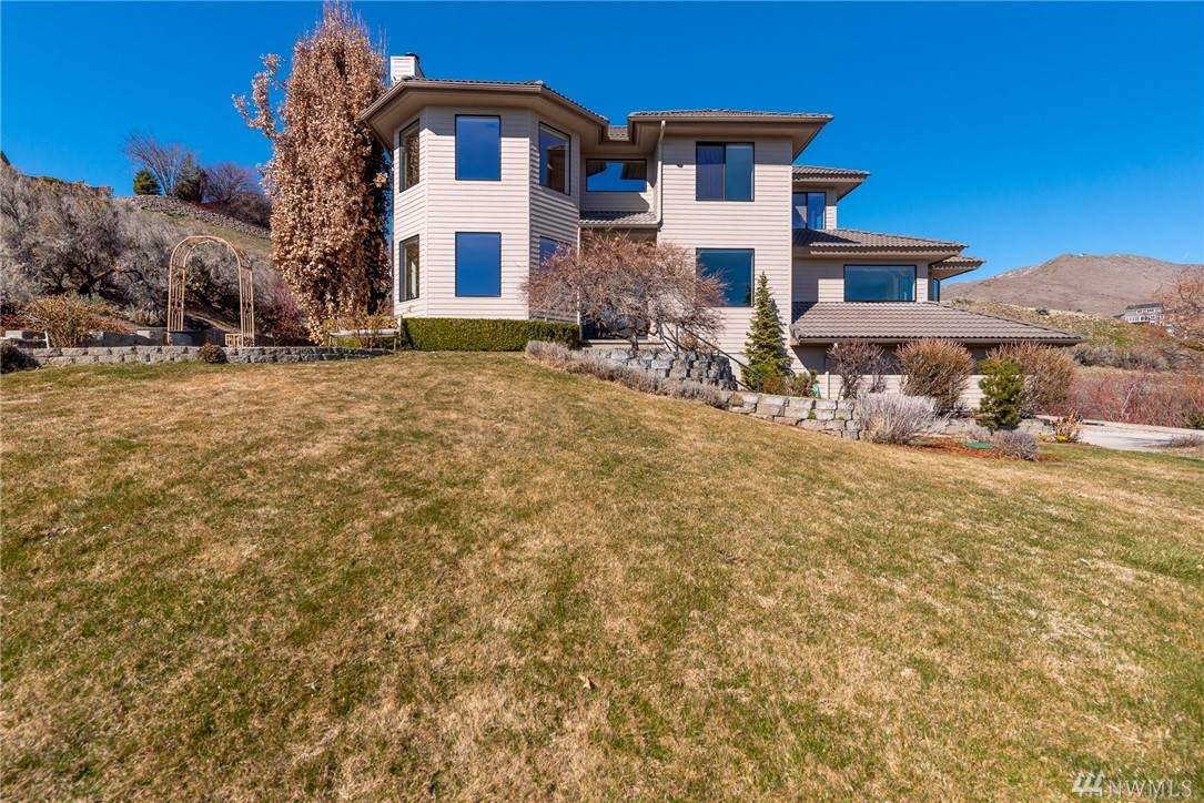 224 Stoneybrook Lane - Photo 1