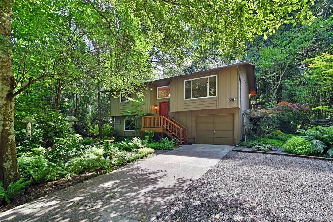 9818 Day Rd - Photo 1