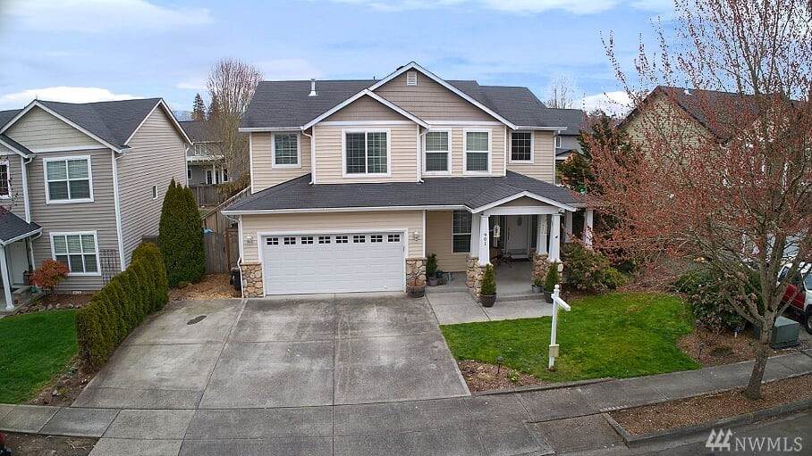 901 14th Ave - Photo 1