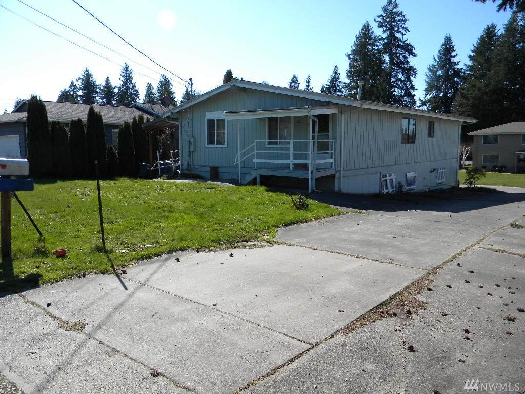 1701 17th Ave - Photo 1