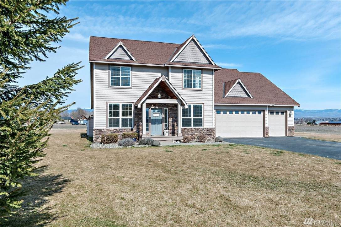121 Crossroads Dr - Photo 1