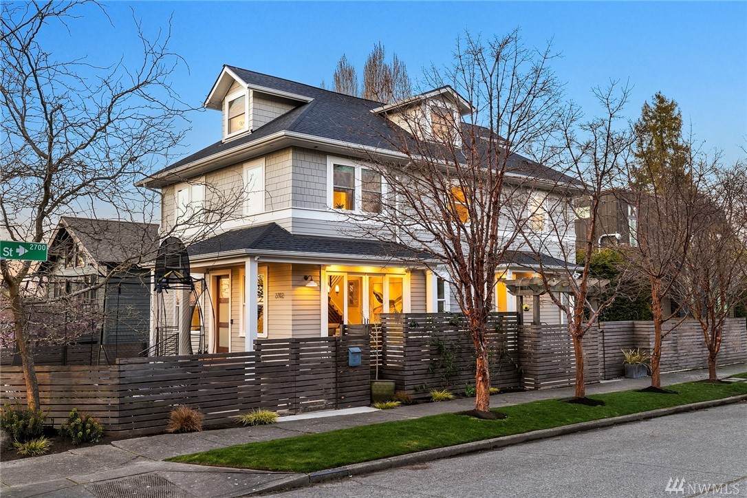 2702 1st Ave - Photo 1