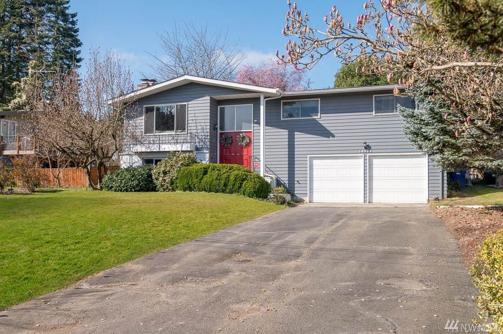 16235 49th Ave - Photo 1