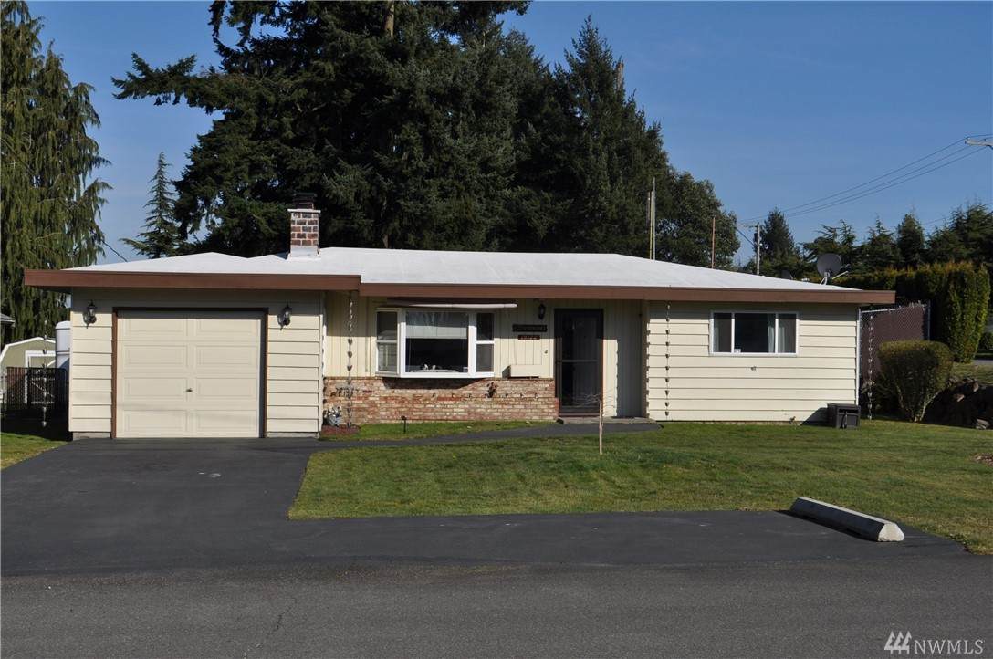 18122 47th Ave - Photo 1