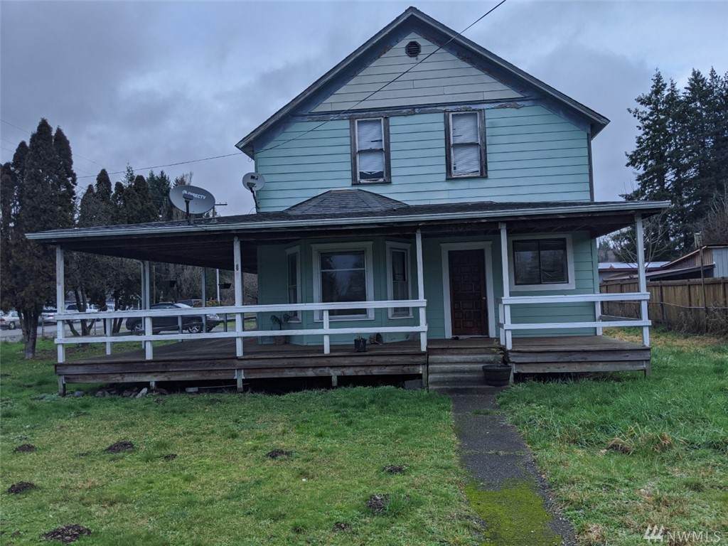 402 Young St - Photo 1