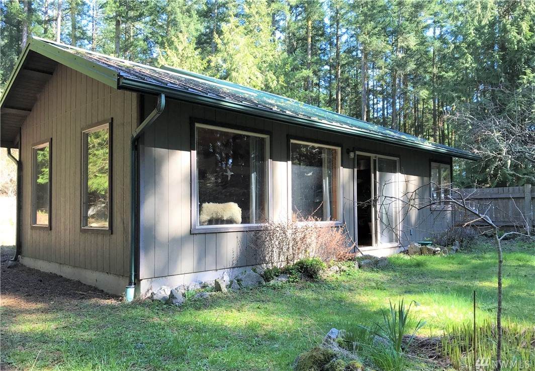 53 Cross Road - Photo 1