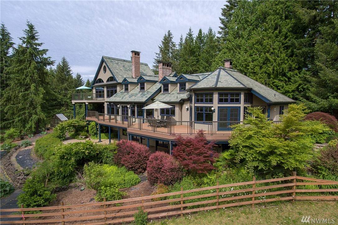 7405 Churchill Rd - Photo 1