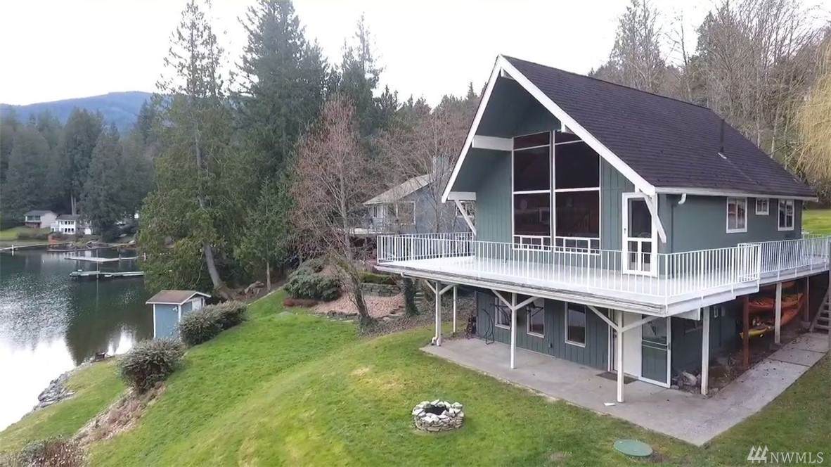3794 Bay Dr - Photo 1