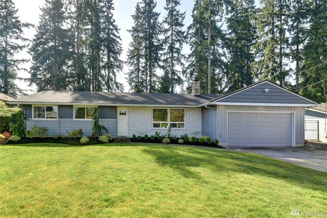 2832 90 St - Photo 1