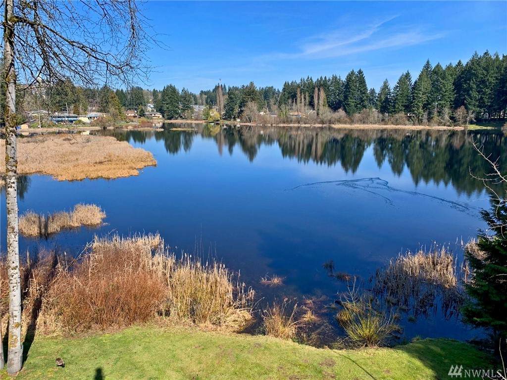 1500 Lake Park Dr - Photo 1