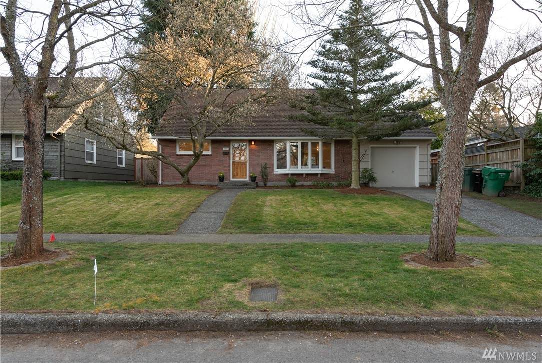 4009 87th St - Photo 1