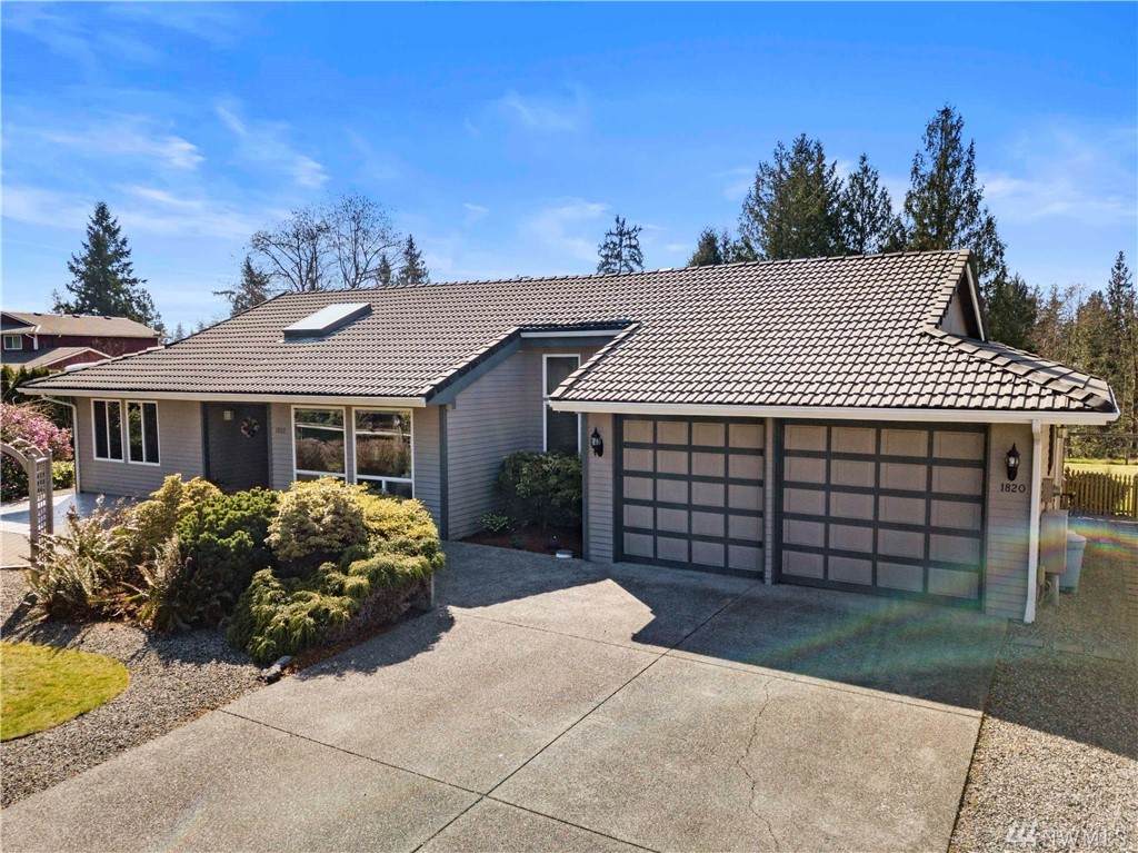 1820 216th Av Ct - Photo 1