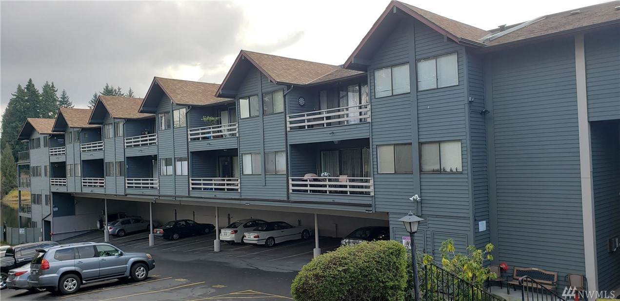 19428 Aurora Ave - Photo 1