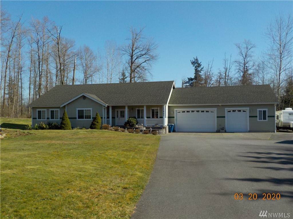 13907 Chain Lake Rd - Photo 1