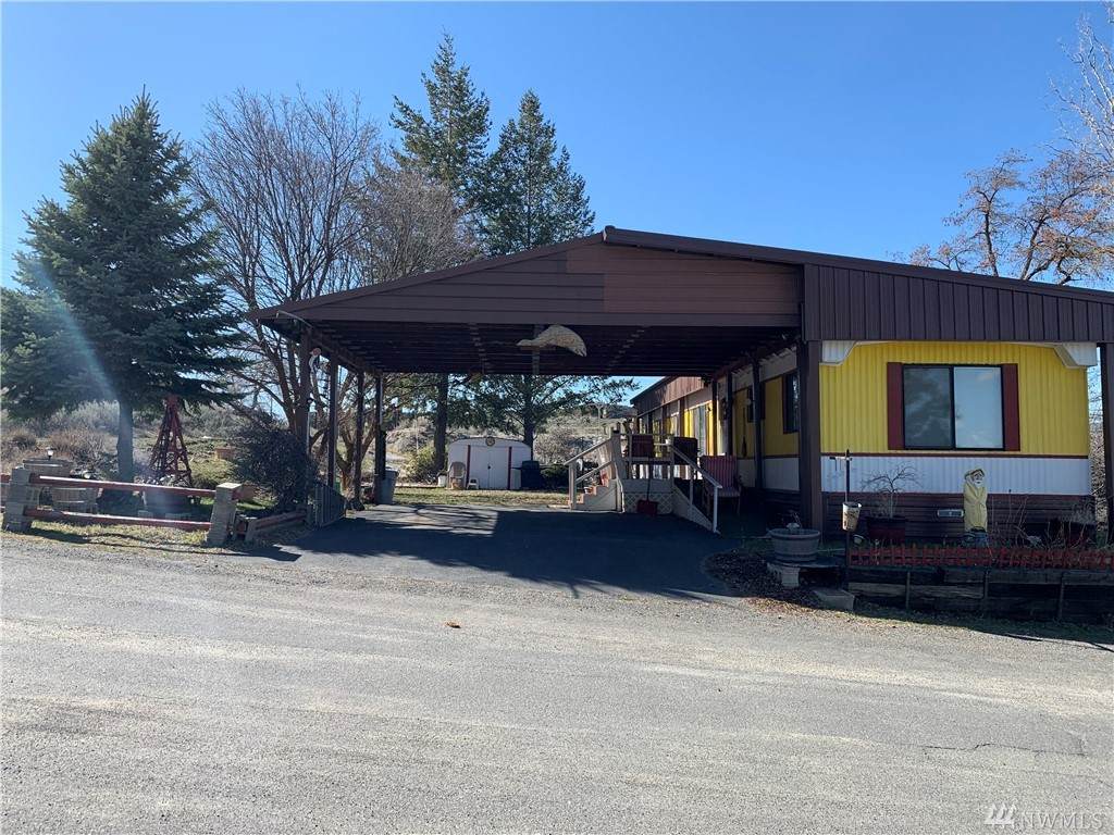 910 King St - Photo 1