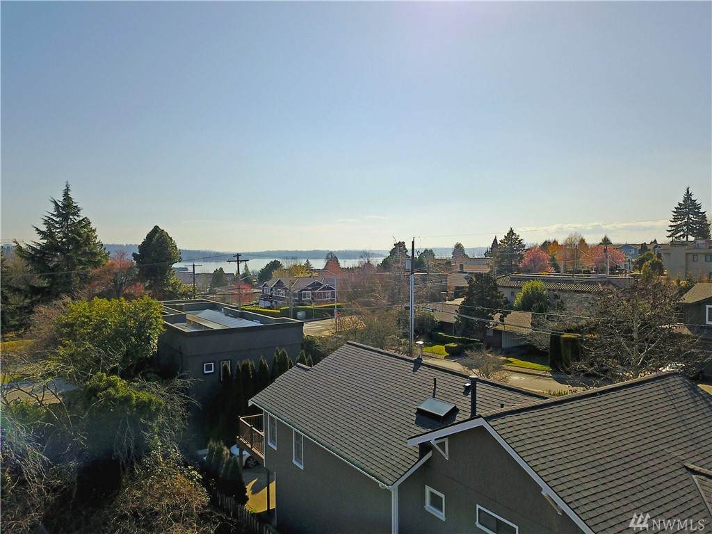 305 8th Ave - Photo 1 305 8th Ave - Photo 1